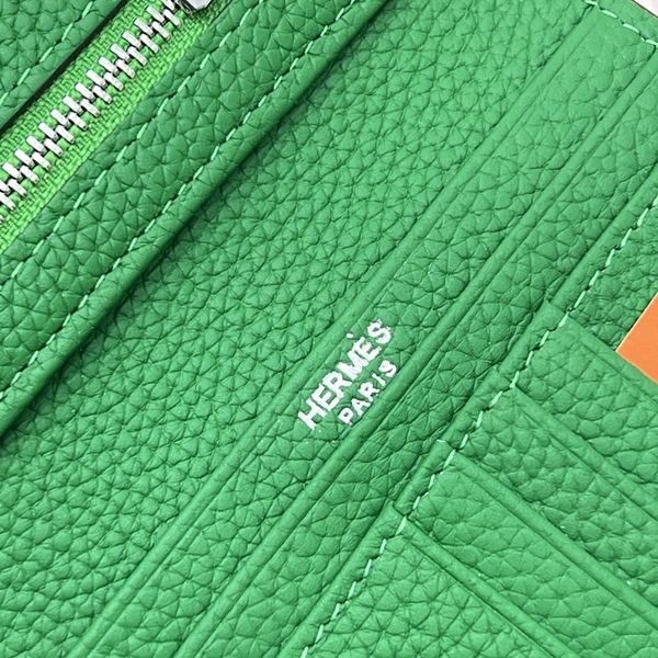 エルメス財布コピー着用イメージ